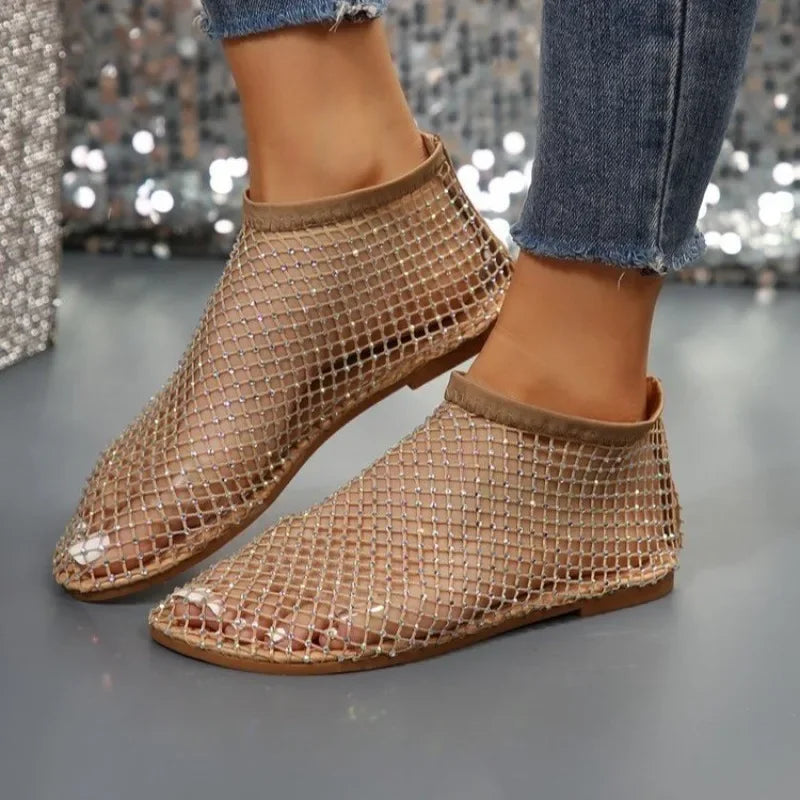 Summer Large Size Women Round Toe Flat Bottom Sandals Hollow Short Boots Water Diamond Sexy Flat Bottom Fashion Banquet Slippers
