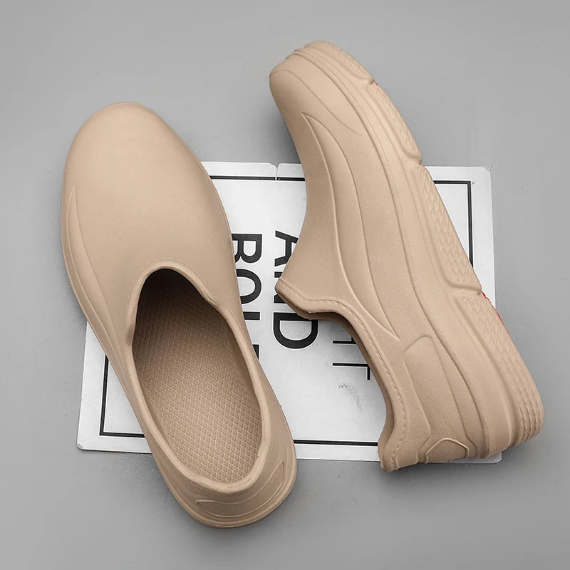 Summer Chef Shoes Anti Slip and Oil Proof Work Shoes Casual Lazy Slippers Soft Comfortable Beach Slippers Sandals Garden Shoes