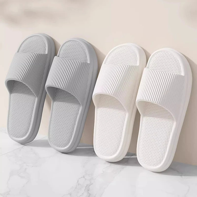 Brand Couple Home Simple Slippers EVA Soft Sole Light Slippers Bathroom Non-slip Slides Men's Outdoor Sandals Zapatillas De Casa