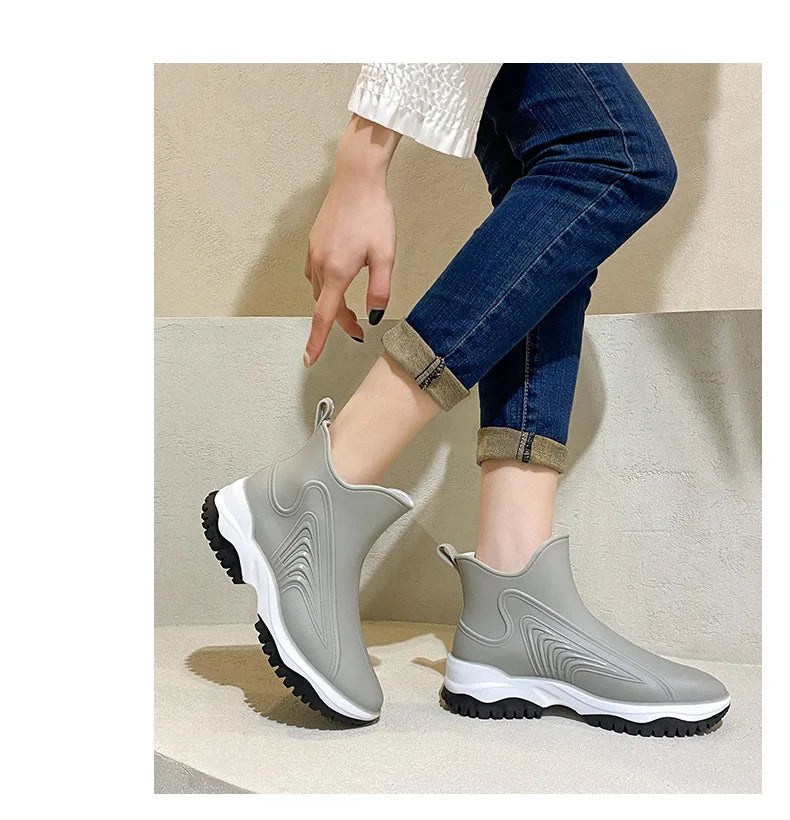 Women Rainboots Slip-on Waterproof Girls Ankle Boots PVC Anti-Slip Spring Autumn Rain Shoes Platform Woman Fishing Rubber Shoes