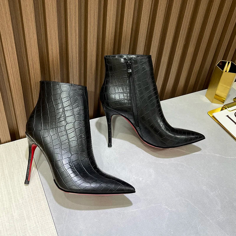 Autumn and winter new turtle patterned short boots, slim high heels, black 10cm, female pointed, slim heels, Shizang bare boots