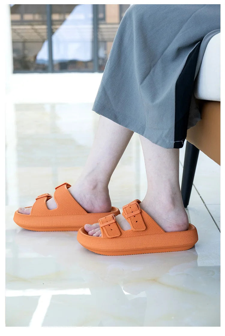 2024 Summer Thick Platform Cloud Men Slippers Fashion Buckle Soft Sole Slides Sandals Beach Non-slip Flip Flops Shoes for Women