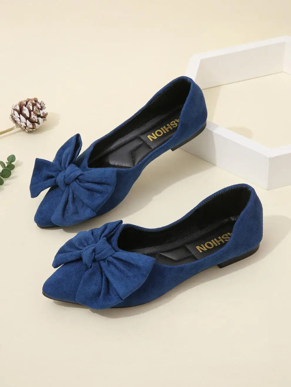 New Spring and Autumn Style Fashionable Comfortable and Versatile Women Shoes Casual Simple Wear-resistant Flat Bottom Bow Shoes