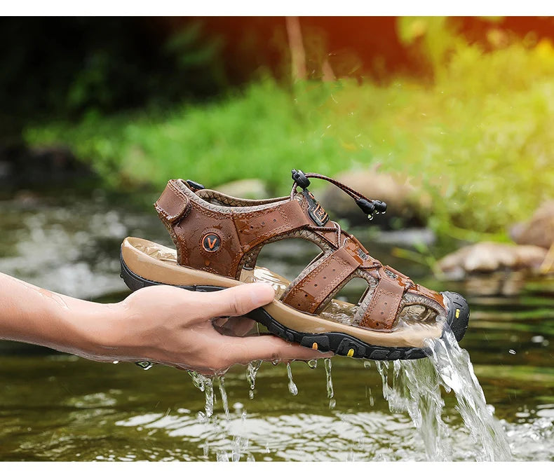 Men Sandals Summer Genuine Leather Mens Casual Shoes Outdoor Leather Sandals for Men Beach Shoes Roman Shoes Rubber Water Shoes