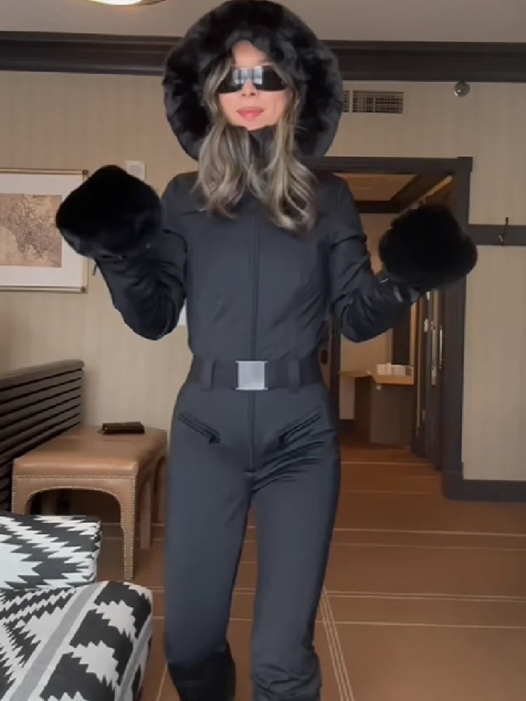 Bold Black And White Striped Green Ski Suit Long Sleeved Hooded Zipper Thick Jackets Warm Pant 2026 New Woman Outdoor Sportswear