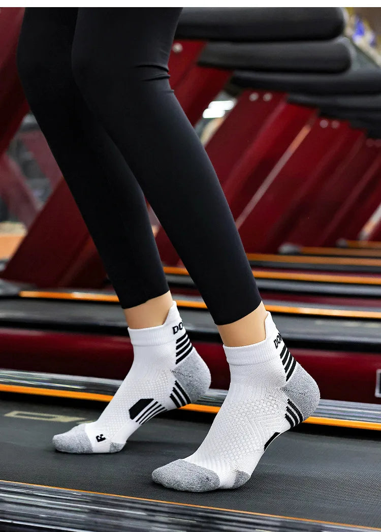 6 Pairs Marathon Running Socks Men Professional Sport Ankle Socks Thickened Towel Cushioned Tube Fitness Short Socks
