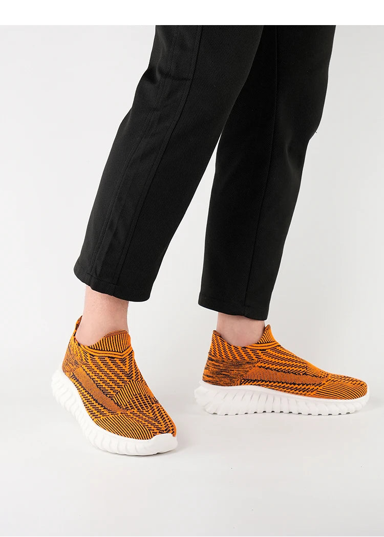 Men's Women Running Shoes Comfortable Slip on Sneakers Man Socks Shoes Lightweight Knit Breathable Casual Outdoors Sneakers