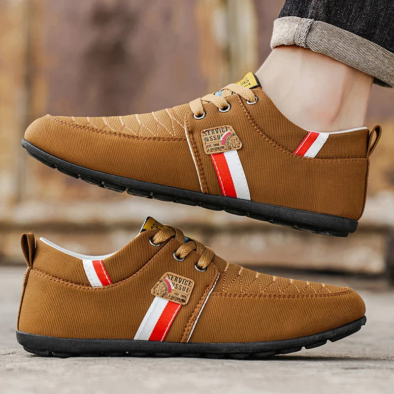 Men's Shoes New Style 2026 Spring and Autumn Flat Lightweight Sports Fashion Versatile Soft-Soled Casual Shoes Men's Simple Breathable Men's Shoes