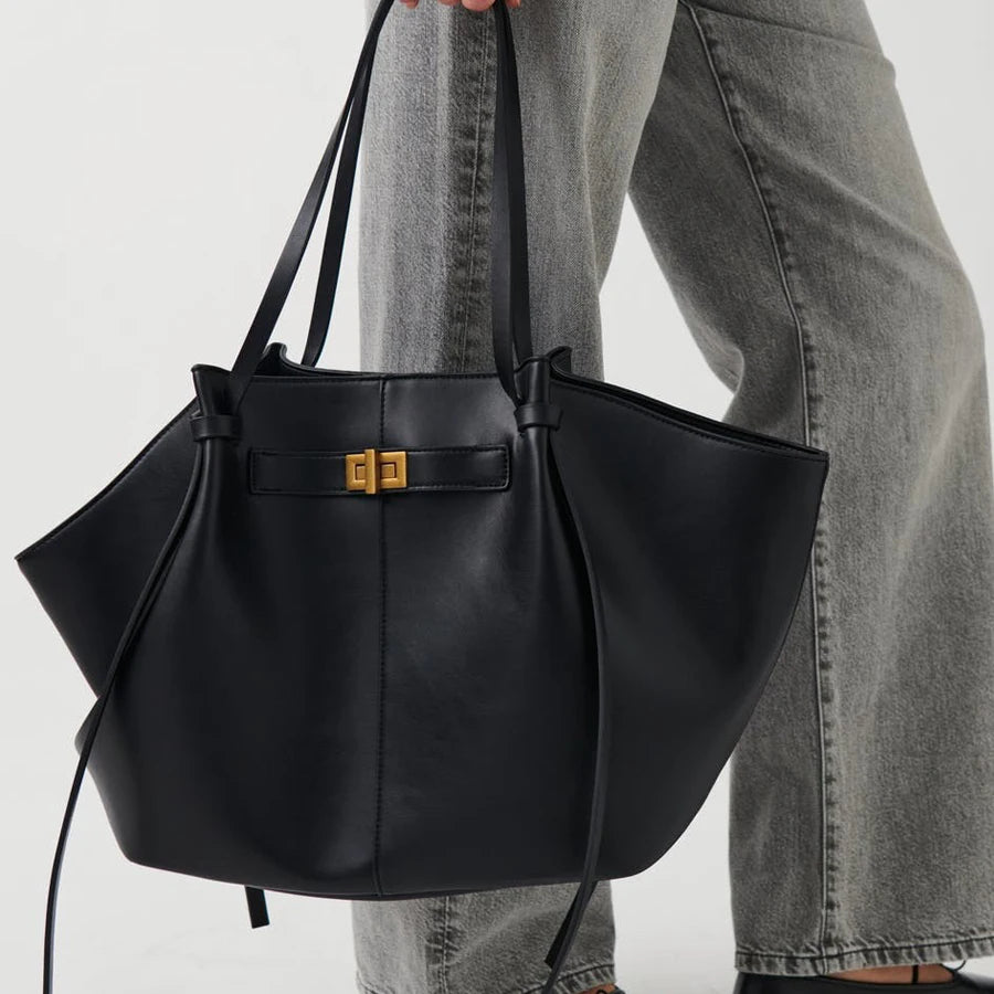 Fashion Large Capacity Trapeze Bag Designer Chic Lock Women Shoulder Bags Luxury Pu Leather Handbags Trend Underarm Bag 2025