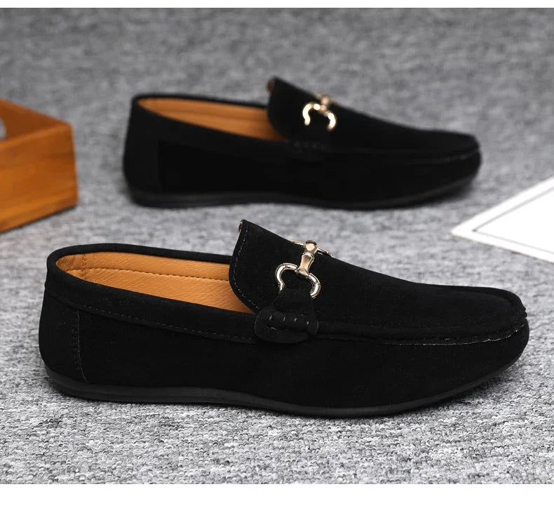 Luxury Brand Fashion Suede Men Casual Shoes Comfort Breathable Slip-on Mens Driving Shoes Men Loafers Mens Lazy Shoes Moccasins