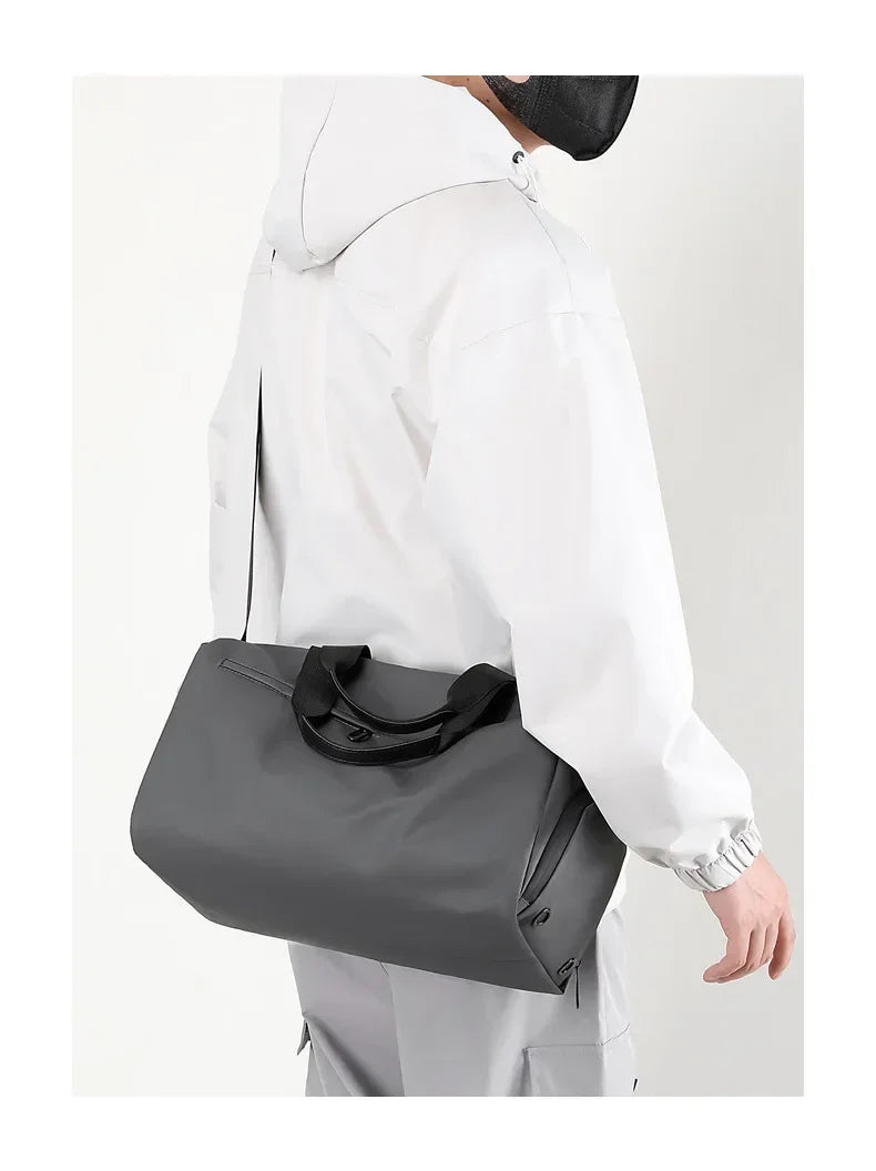 Fashion Travel Bags For Women Large Capacity Men's Sports bag Waterproof Weekend Sac Voyage Female Messenger Bag Dry And Wet