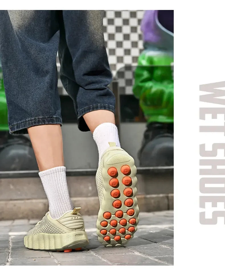2026 Men's summer lightweight sports shoes, fashionable solid color versatile casual lace up  men's shoes