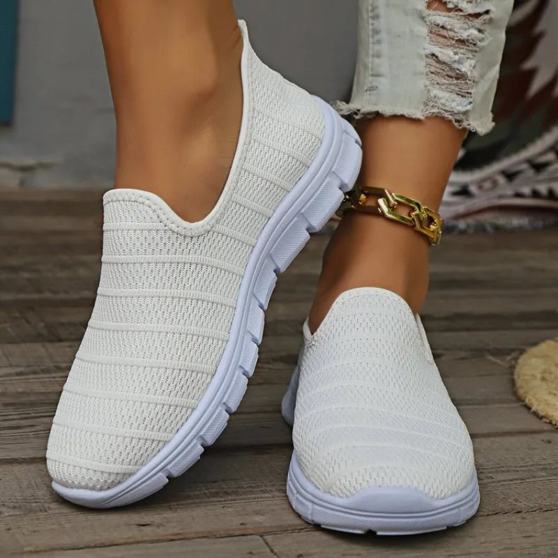 2026 Summer Sneakers Slip On Flat Shoe Women's Fashion Casual Loafers Walking Shoe Outdoor Mesh Soft Bottom Sports