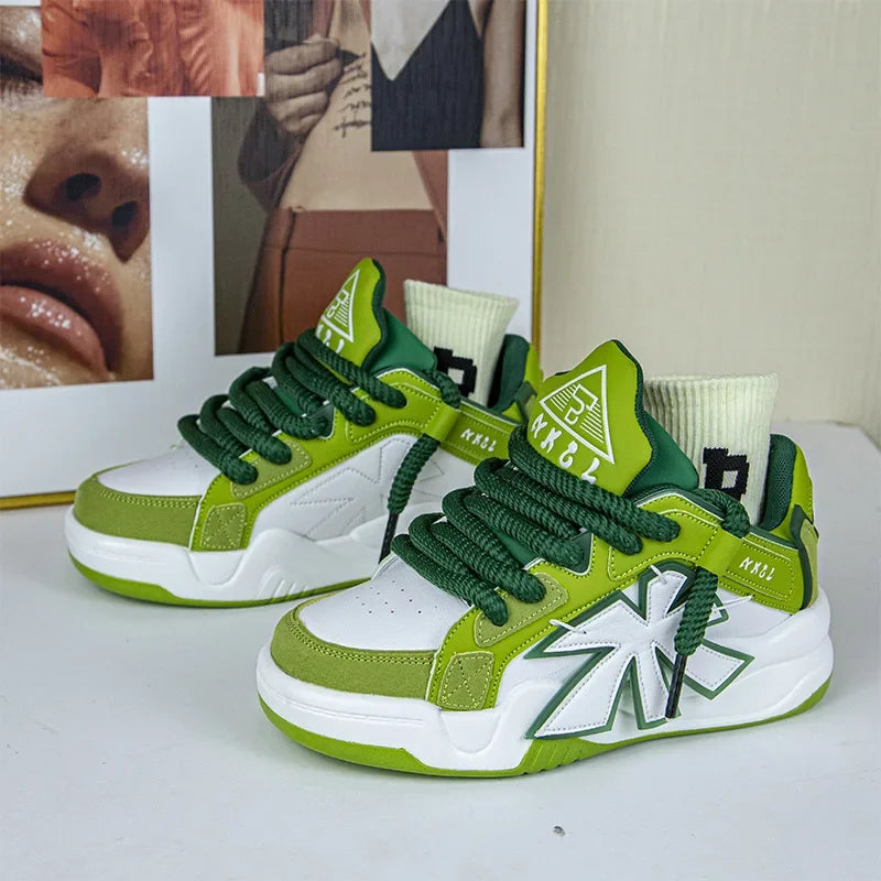 2024 Spring and Autumn Men's Thick Sole Elevated Casual Sports Shoes Fashion Breathable and Durable Running Shoes sneakers men