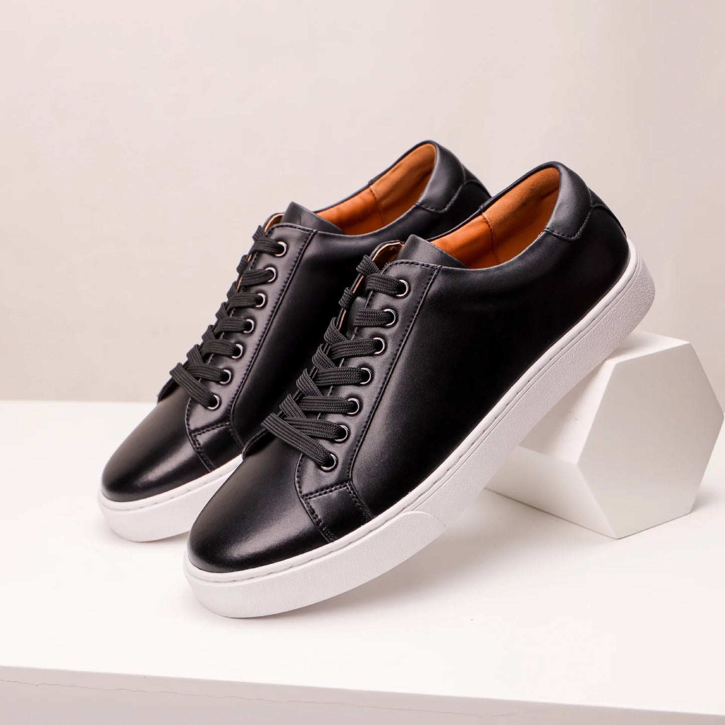 Mens Sneakers Genuine Leather Casual Outdoor Shoes Non-Slip Breathable Luxury Brand Footwear Top Quality Handmade White Shoe Men