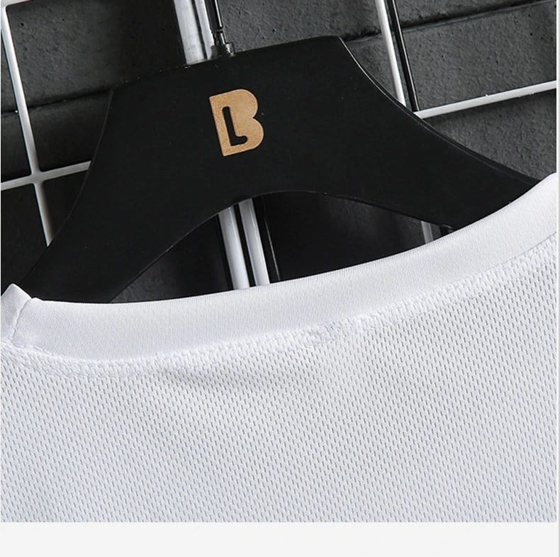 Three bar trendy men's printed sports set with smiling face pattern, mesh breathable round neck T-shirt, two-piece pants set new