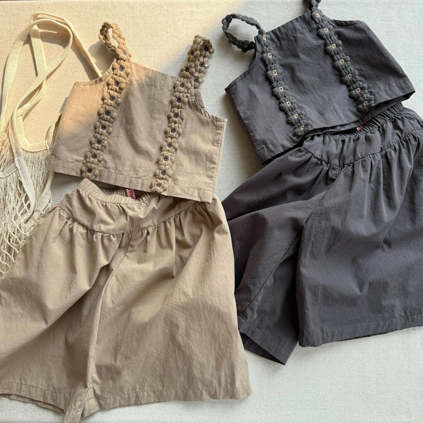2025 Summer New Girls Sleeveless Clothes Set Kids Girls Flower Sling Vest + Pants 2pcs Suit Children Clothing Baby Outfits