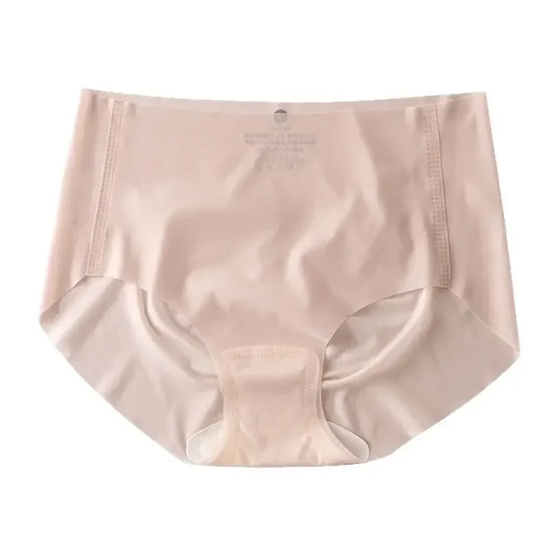 Ladies Summer Thin Quick Dry Ice Silk Triangle Panties Seamless Japanese Style Masking Butt Shaping Sexy 3D Peach Bottom Underwe