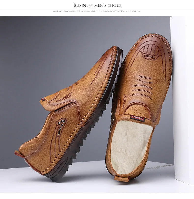 High Quality Men Shoes Handmade Leather Footwear Male Casual Business Flats Outdoor Soft Soled Travel Sneakers Brand Moccasins