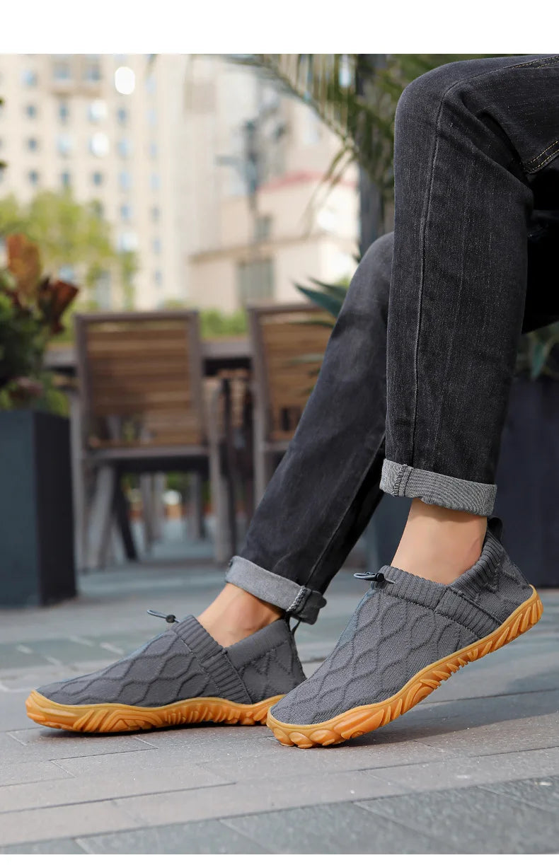 Minimalist Men's Barefoot Shoes Anti Slip Breathable Knitting Walking Shoes for Men Wear-resistant Lightweight Running Sneakers