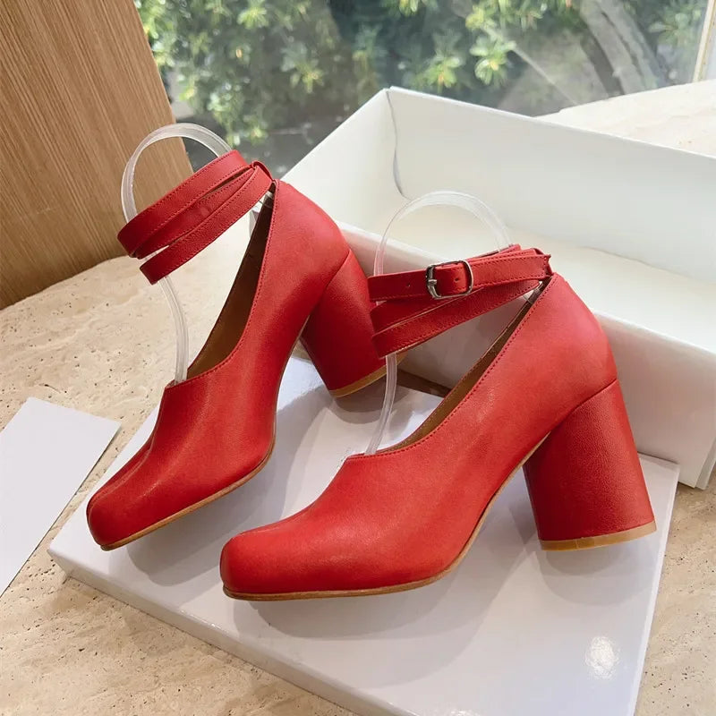 Vintage Spring Fashion Slipt Toe Tabi Women Pumps Chunky Round Heeled Ankle Strap High Heels Patent Leather Party Shoes