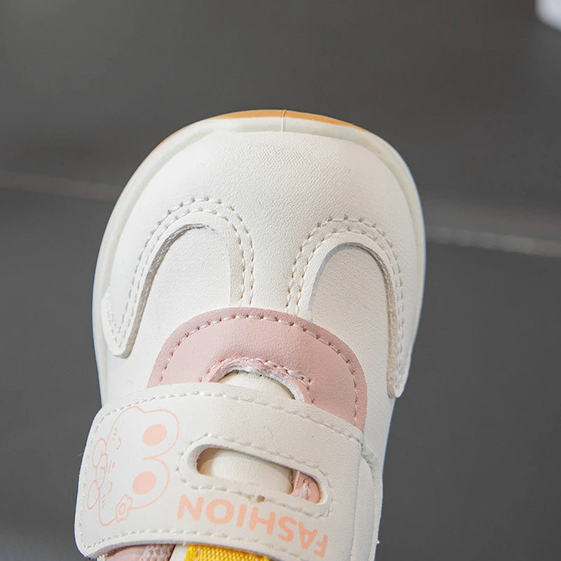 Kids New Fashion Cartoon Casual Shoes 2026 Breathable Non Slip Lightweight Comfortable Design Sneakers Girls Boys Outdoor Shoes