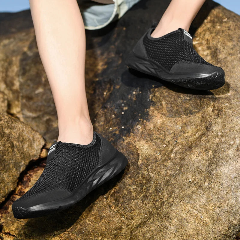 Lightweight Flat Sneakers Men Outdoor Walking Sneakers For Men Summer Large Size 48 Men's Loafers Casual SneaKers Women Male