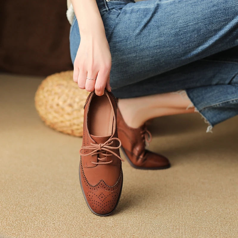 Women's New Round Head Burnt Flower Inner and Outer Leather Cowhide Lace up Large Low Heel Block Oxford Shoes