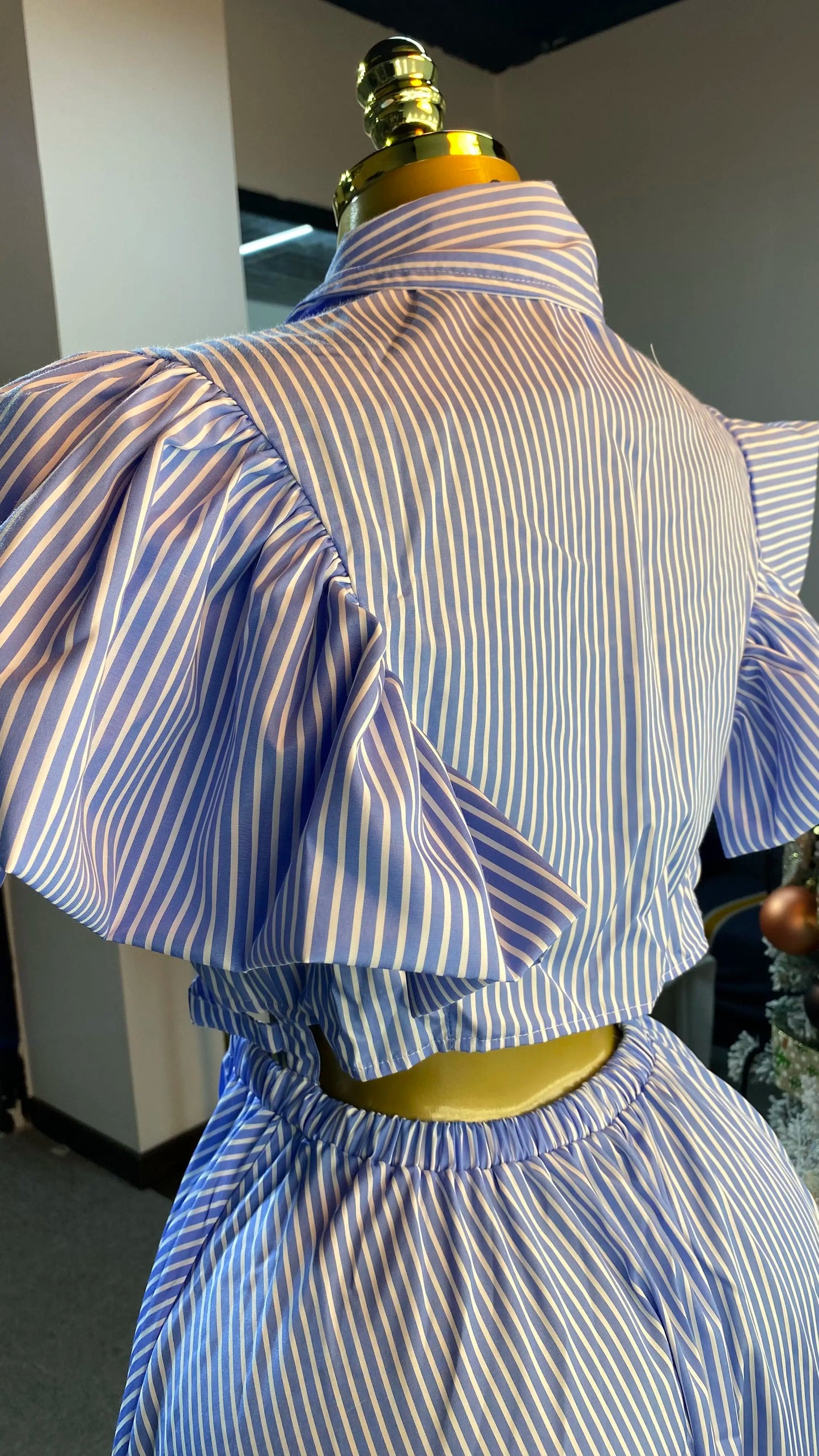 Fashionable Striped Short-Sleeved Loose-Fitting Dress, Plus-Size African Style, Two-Piece.-GZXX304
