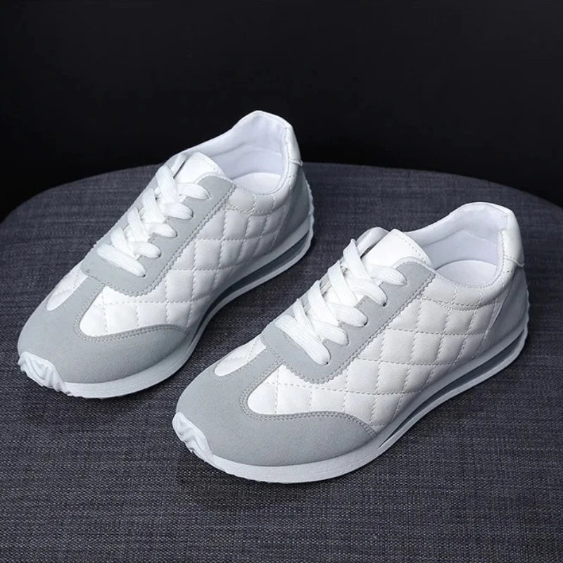 Spring Women's Sneakers Fashion Ladies Vulcanize Shoes Outdoor Running Walking Female Shoes Comfort Lightweight Sneakers