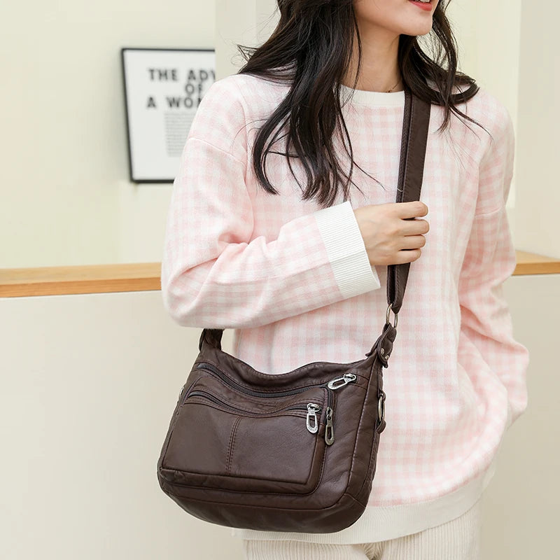 Women Bag 2023 New Fashion Middle-aged Handbag Multi-pocket Practical Messenger Vintage Shoulder Bag Hobos Trend Crossbody Pack