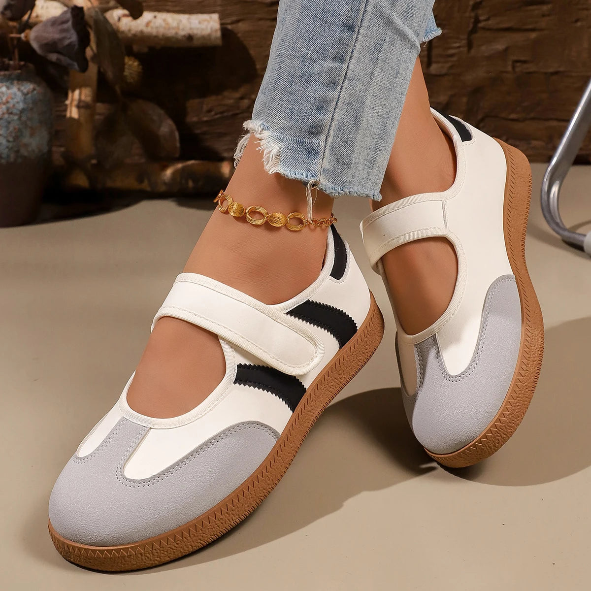 New women's summer casual sports shoes for outdoor comfort