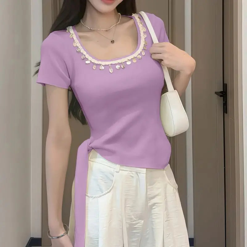 Short-sleeved Women's Top Bestseller 2025 New French Stylish Design Slimming and Flattering, Popular Online Clothing