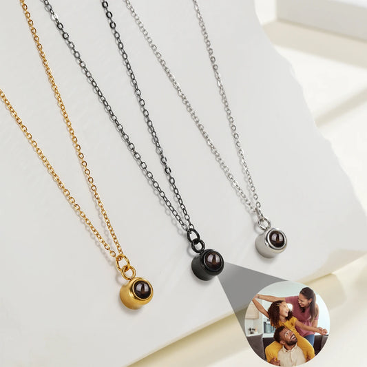 DHQH Customized Personalized Photo Projection Necklace for Men and Women with Personalized Round Pendant Valentine's Day Gift