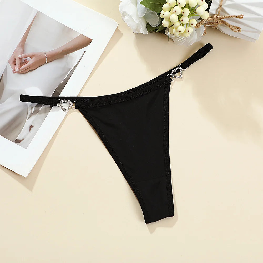 New Women Sexy Thongs Fashion Low Rise Ladies G-string Heart Decoration Sexy Intimate Lingerie T-Back New Cotton Crotch Panties