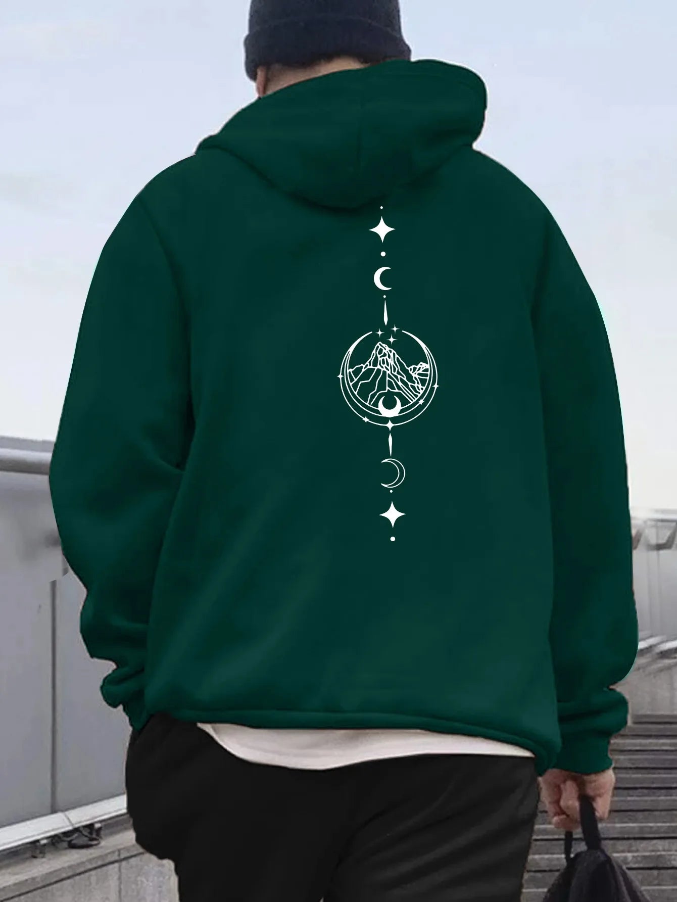 Men's autumn and winter casual fashion loose geometric print long sleeved hooded sweatshirt warm pullover BAZAARHUBO