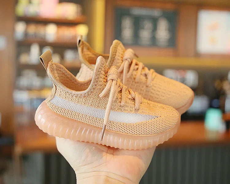 Fashion Kids Running Shoes Boys Girls Light Casual Sports Shoes Soft Soled Sneakers School Children's Sneakers Tennis Flat Shoes