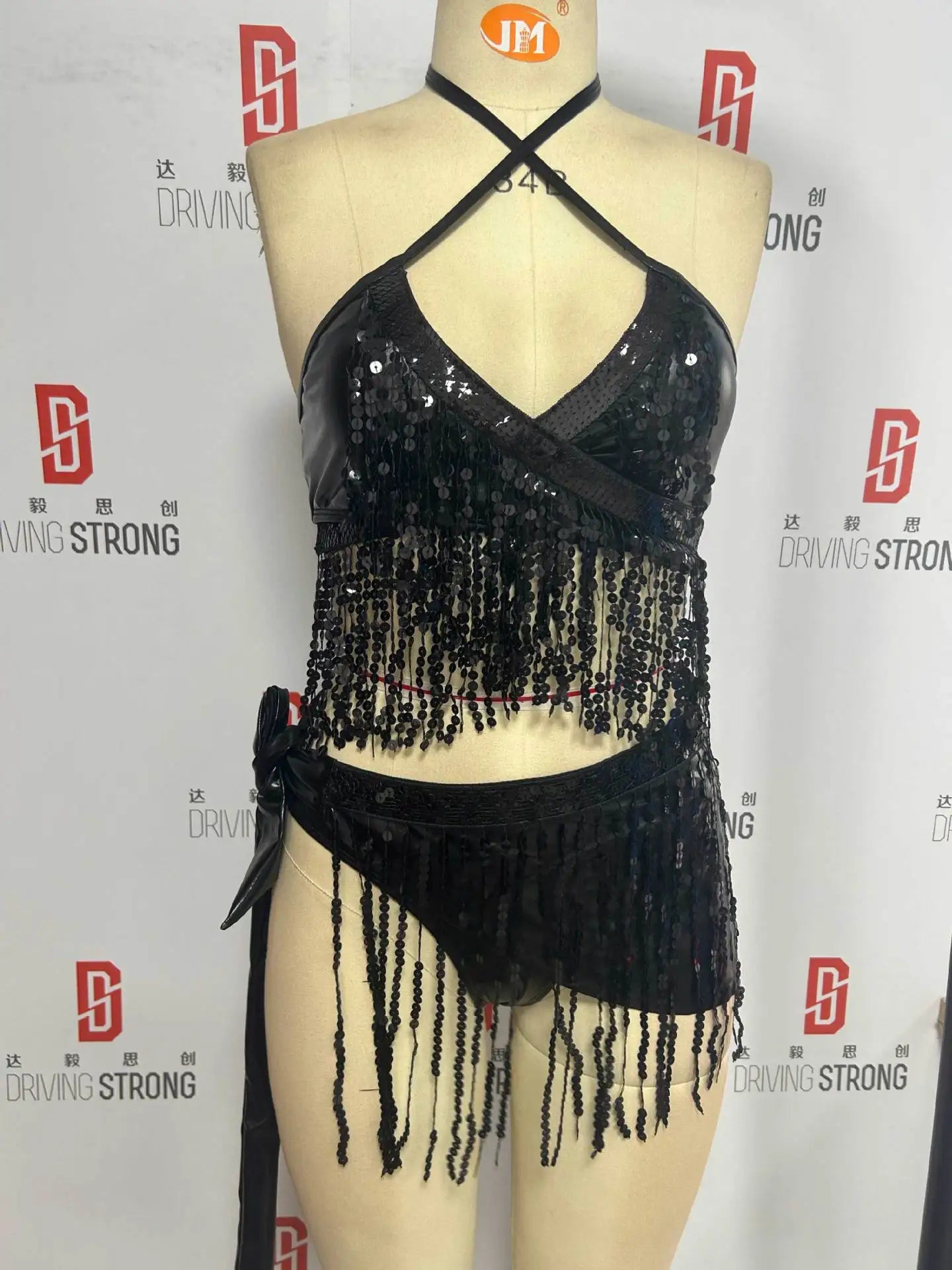 Swimwears Sexy Bikinis Set Camisole Deep V Neck Solid Shorts Summer Beach Style Slight Strech High Waist Sequins 2025 Slim