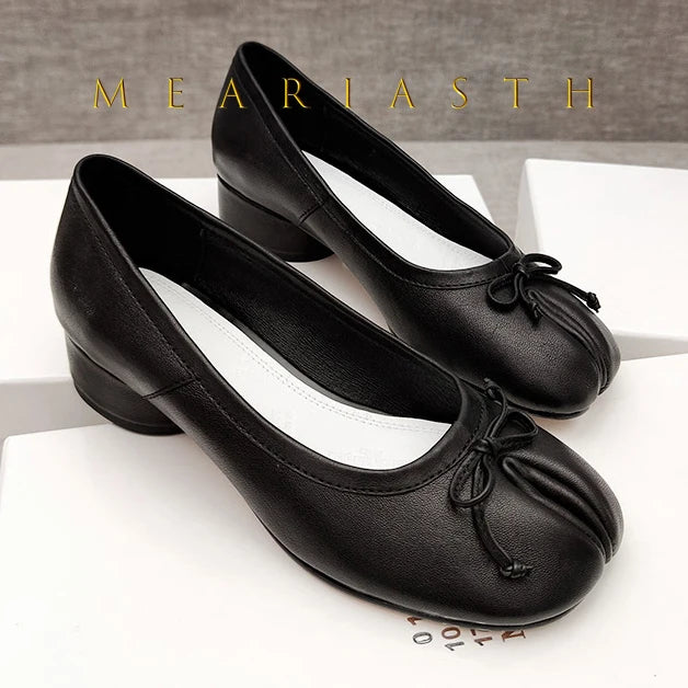 Slip-On Cylindrical Heel Tabi Pumps Bowknot Split Toe High Heels for Women Handmade Multi-Color Novelty Design Leather Shoes New