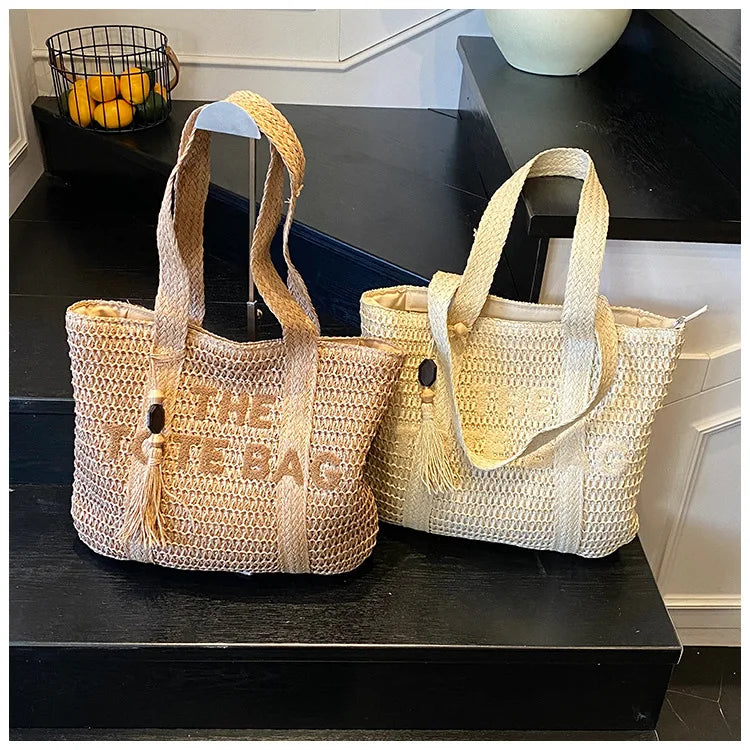 Straw woven bag, women's new versatile large capacity commuting tote bag, fashionable and stylish vacation bag