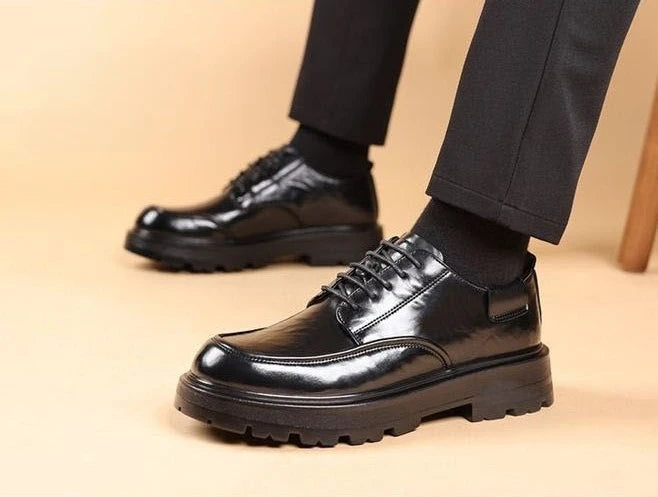 Round Toe Height Increasing Thick Sole Black Leather Shoes for Men Low Price High Quality Social Fashion New in Man Casual Shoe