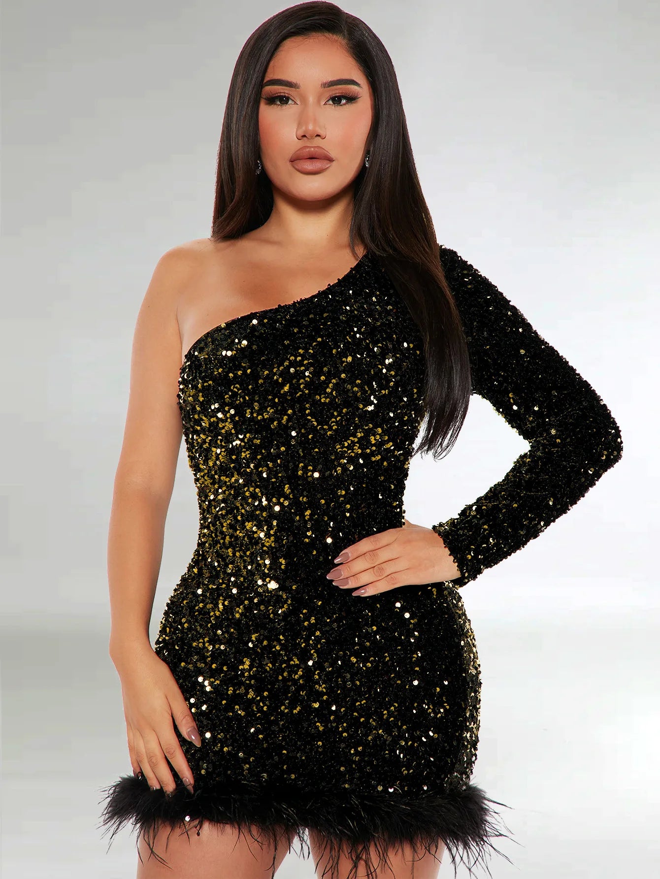 Sexy and Elegant Women's Party Dress Long Sleeved Diagonal Shoulder Off Shoulder Sparkling Edge Sequin Tight Women's Prom Dress