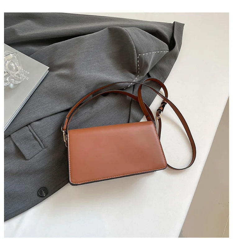 New Women's Large Capacity Bucket Bags with Wide Shoulder Strap Single Shoulder Handbag Drawstring Handheld Crossbody Bags