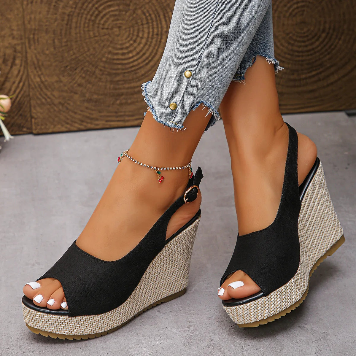 Summer new fashionable height-increasing and wear-resistant fish-mouth sandals and thick-soled Roman sandals