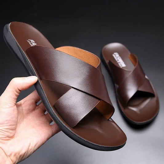 Men Sandals Slippers Genuine Leather Luxury Fashion New Men's Flat Shoes Casual Non-Slip Beach Sandals For Men Zapatos Hombre