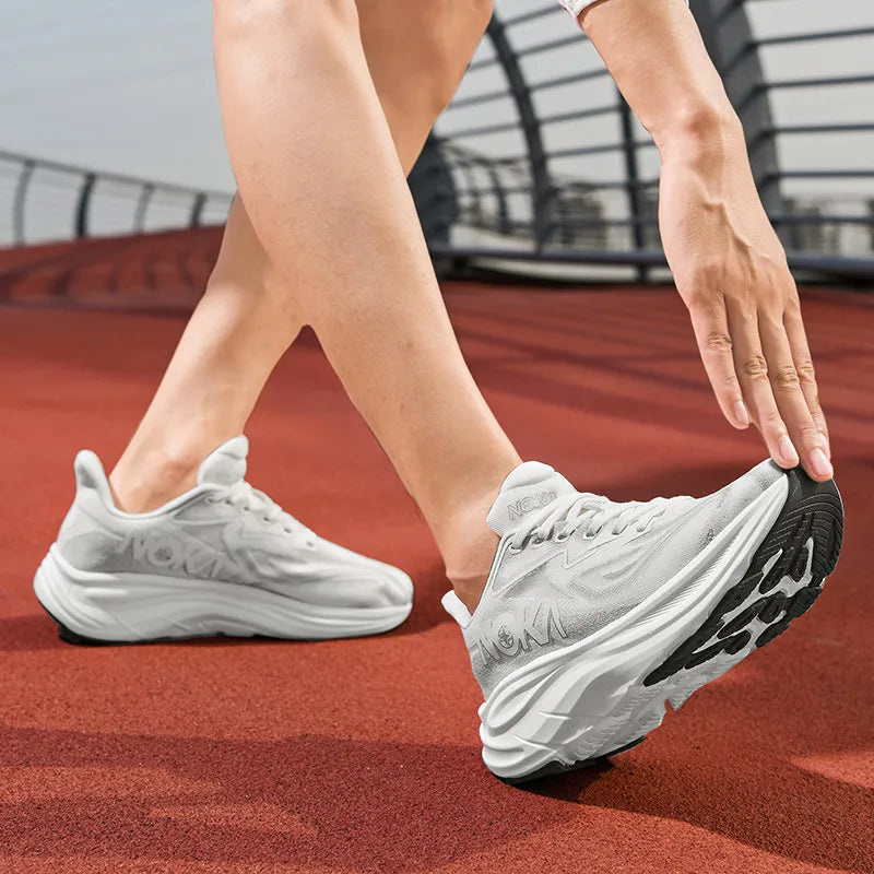 Men'S Spring And Autumn Sports Running Shoes Outdoor Comfortable Breathable Soft Soled Height Raising Casual Men'S Shoes 39-45