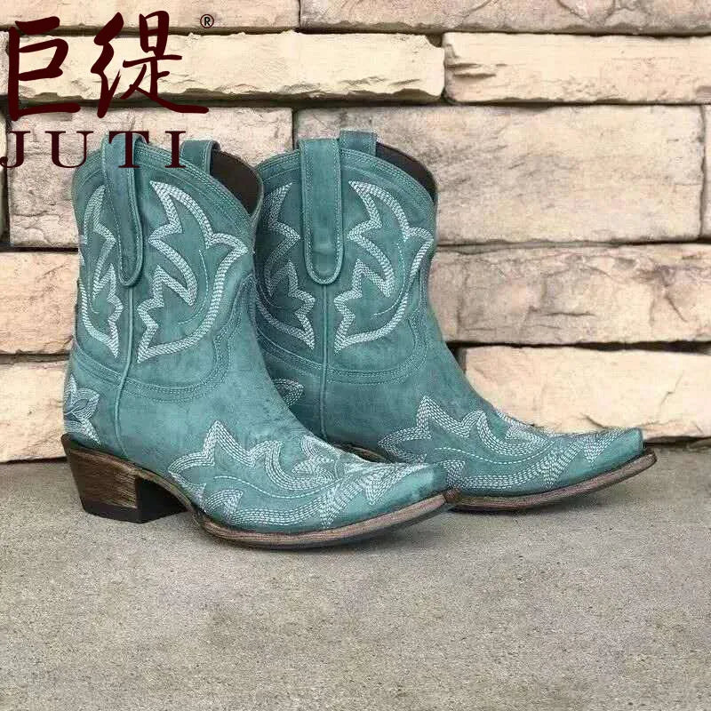 Casual Autumn Winter Western Cowboy Ankle Boots Women Snake Leather Cowgirl Booties Short Cossacks botas High Heels Shoes