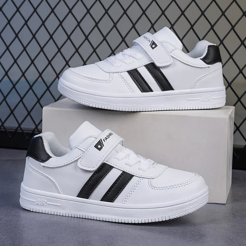 Kids School Sports Walking Shoes Fashion White Casual Sneakers for Boys & Girls Non-Slip Soft Sole Children's Running Shoes