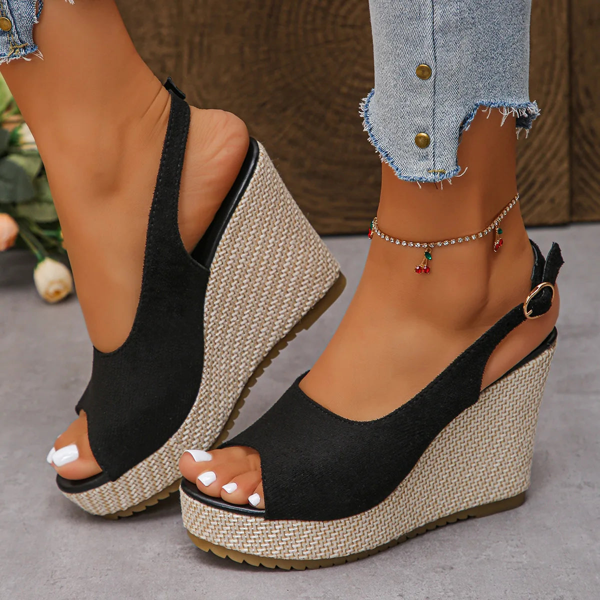 Summer new fashionable height-increasing and wear-resistant fish-mouth sandals and thick-soled Roman sandals