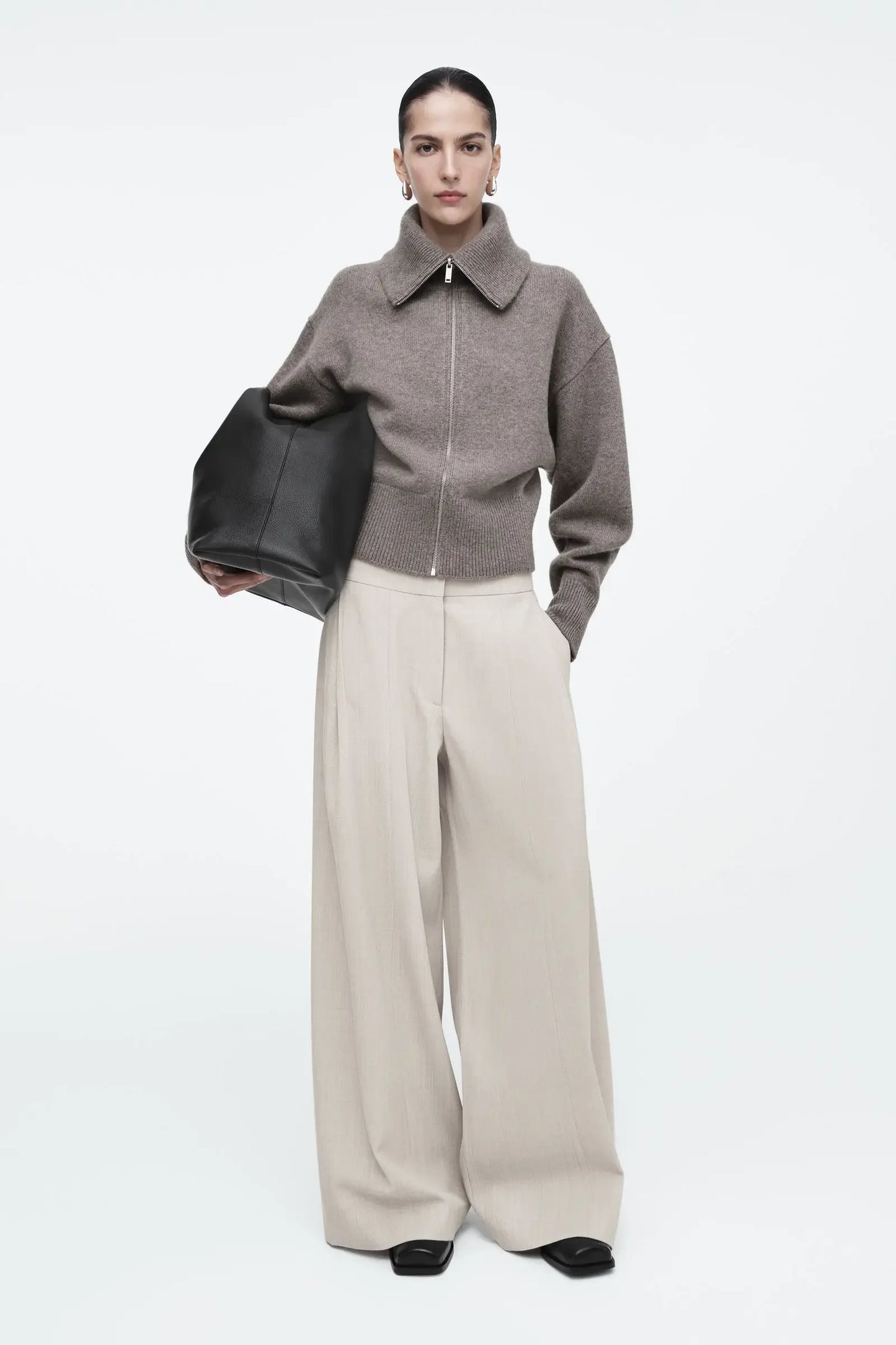 Ethereal MD 2026 YAZHIMEI cos mod spring new style of Ladies' casual standard fit waist-cinching knitted pilot jacket